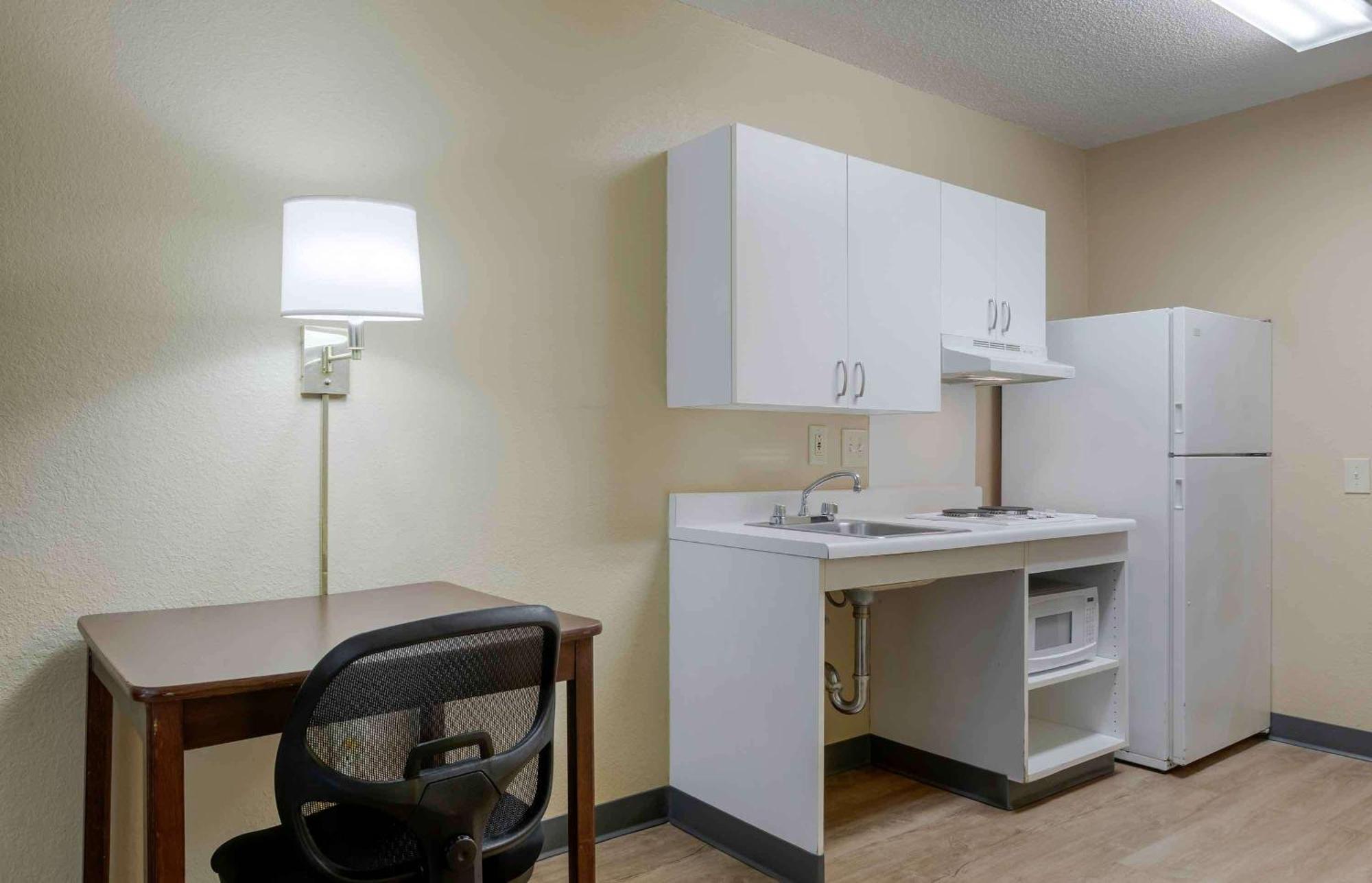 Extended Stay America Suites - Hanover - Parsippany Whippany Bagian luar foto
