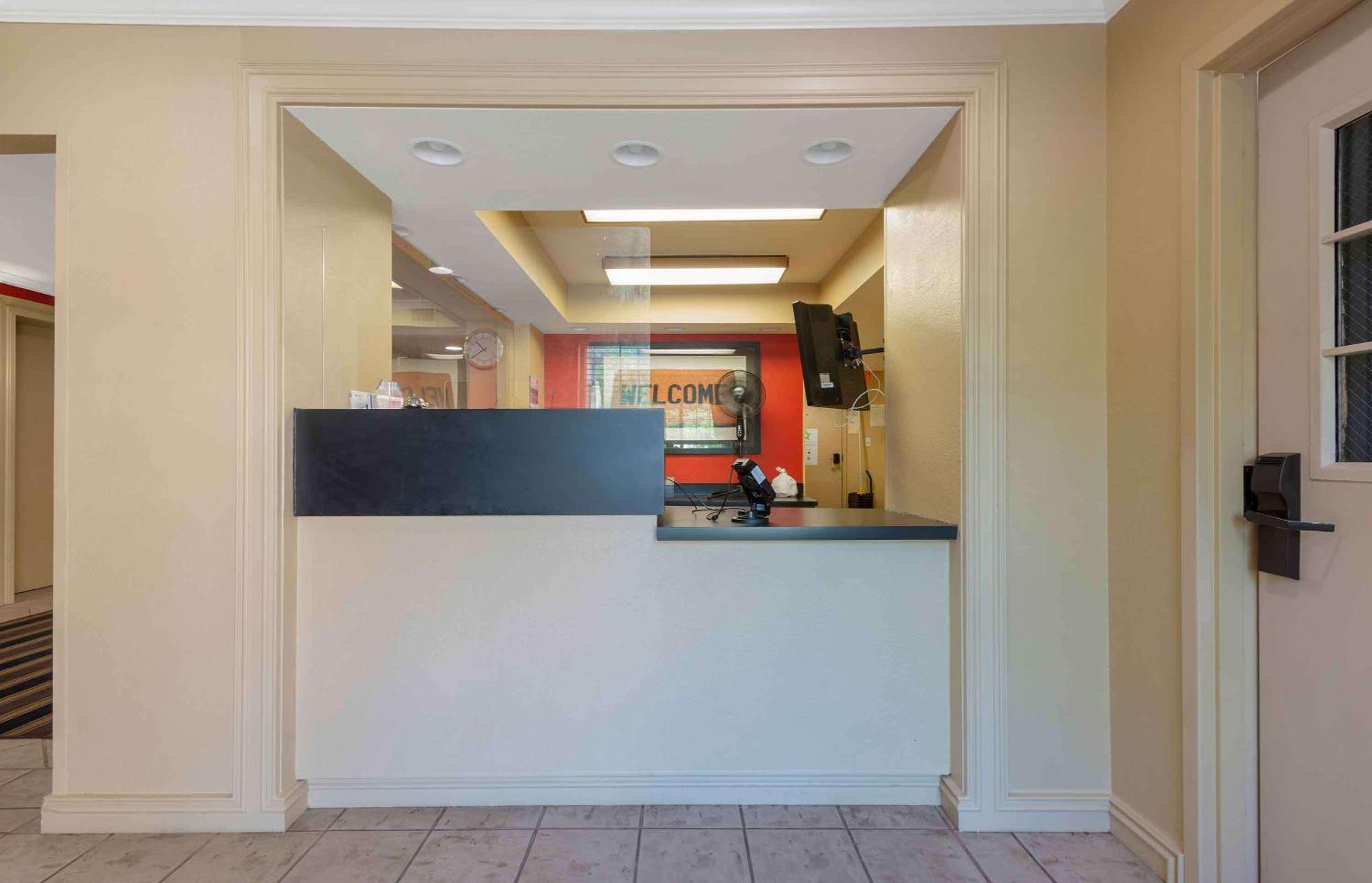 Extended Stay America Suites - Hanover - Parsippany Whippany Bagian luar foto